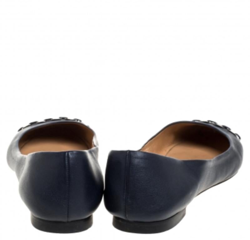 Salvatore Ferragamo Navy Blue Leather Pim Chain Ballet Flats Size 38 For Sale 1