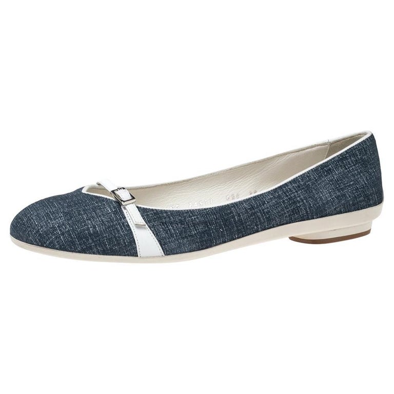 Salvatore Ferragamo Navy Blue/White Denim and Leather Ballet Flats Size  40.5 For Sale at 1stDibs | denim ferragamo loafers, ferragamo denim flats, ferragamo  denim shoes