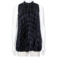 Salvatore Ferragamo Top plisado de seda estampado azul marino M