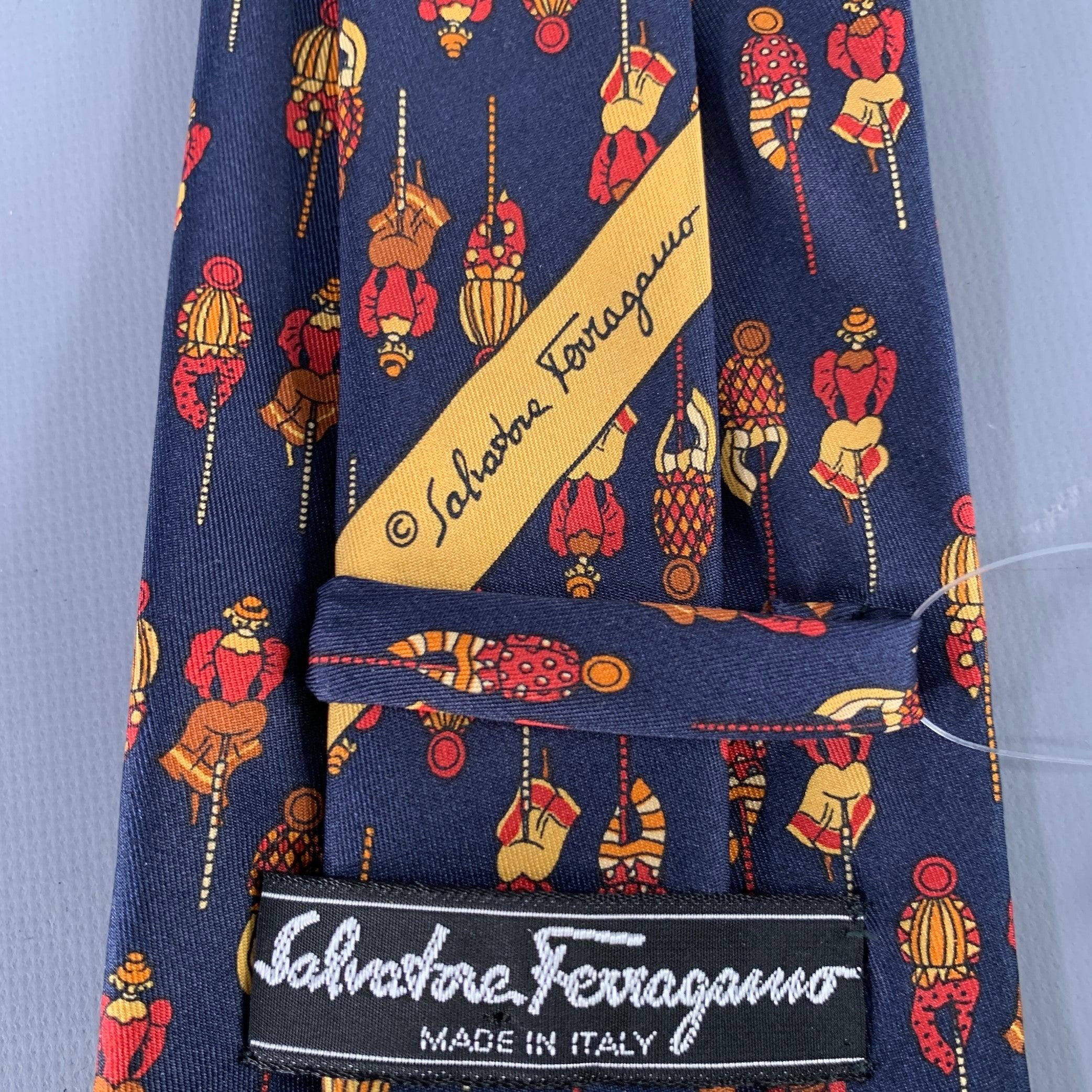 SALVATORE FERRAGAMO Navy Burgundy Figures Silk Tie In Excellent Condition In San Francisco, CA