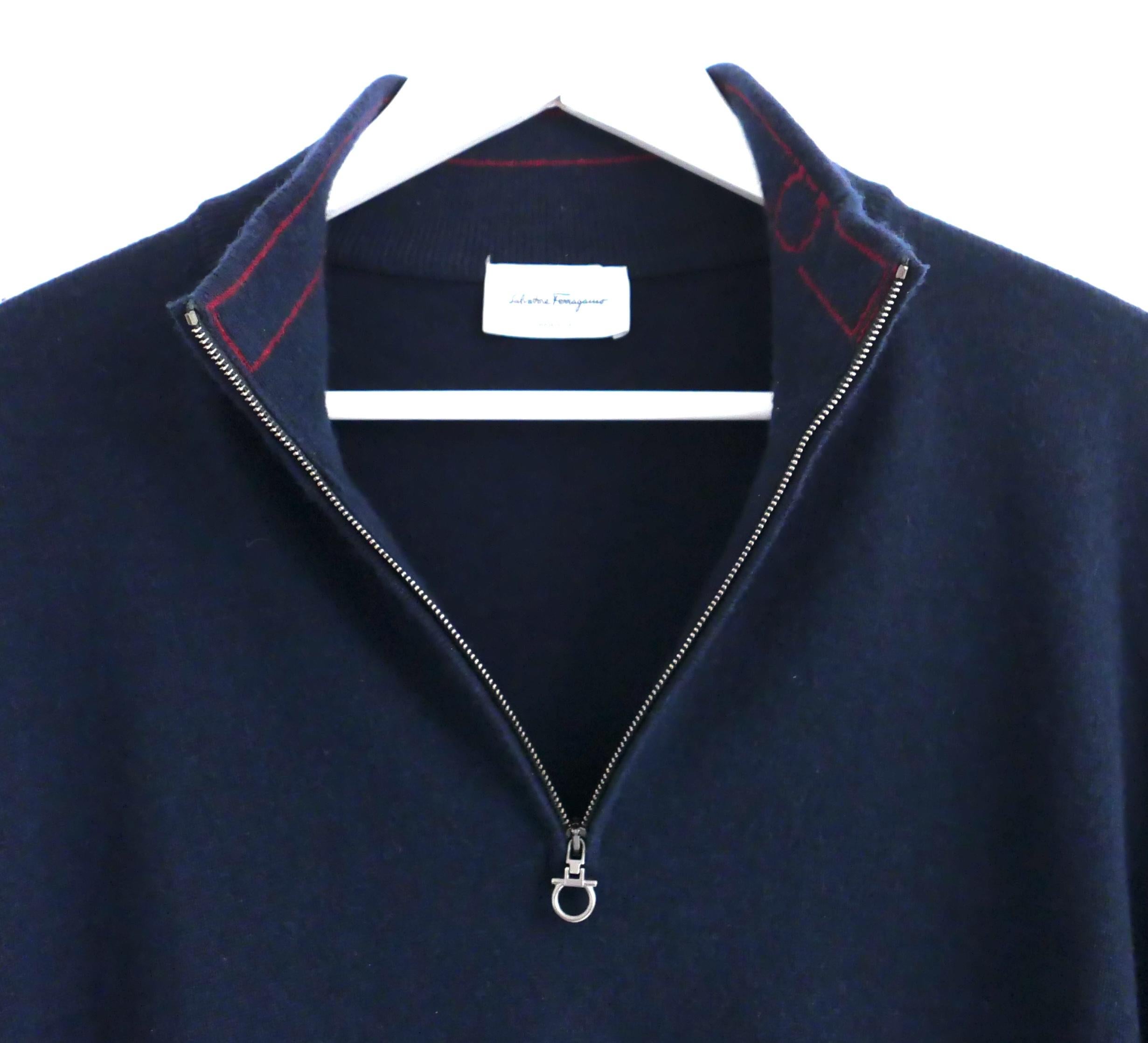 Salvatore Ferragamo Marinefarbener Pullover mit halbem Reißverschluss aus Kaschmir Pullover XL (Schwarz)