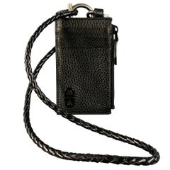 SALVATORE FERRAGAMO Étui à cartes taille unique en cuir noir grainé Lanyard