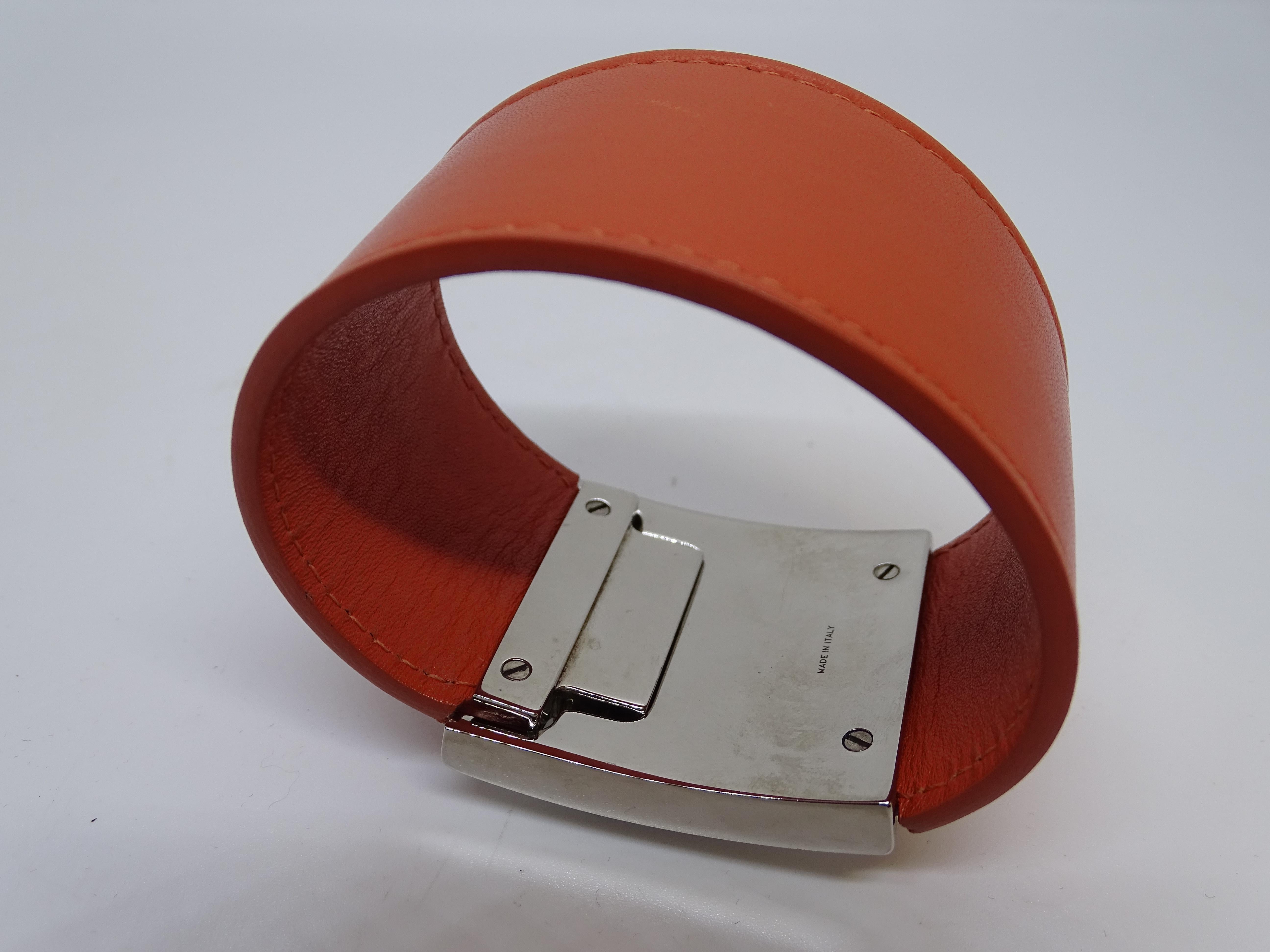 Salvatore Ferragamo Pulsera de cuero naranja Italia 