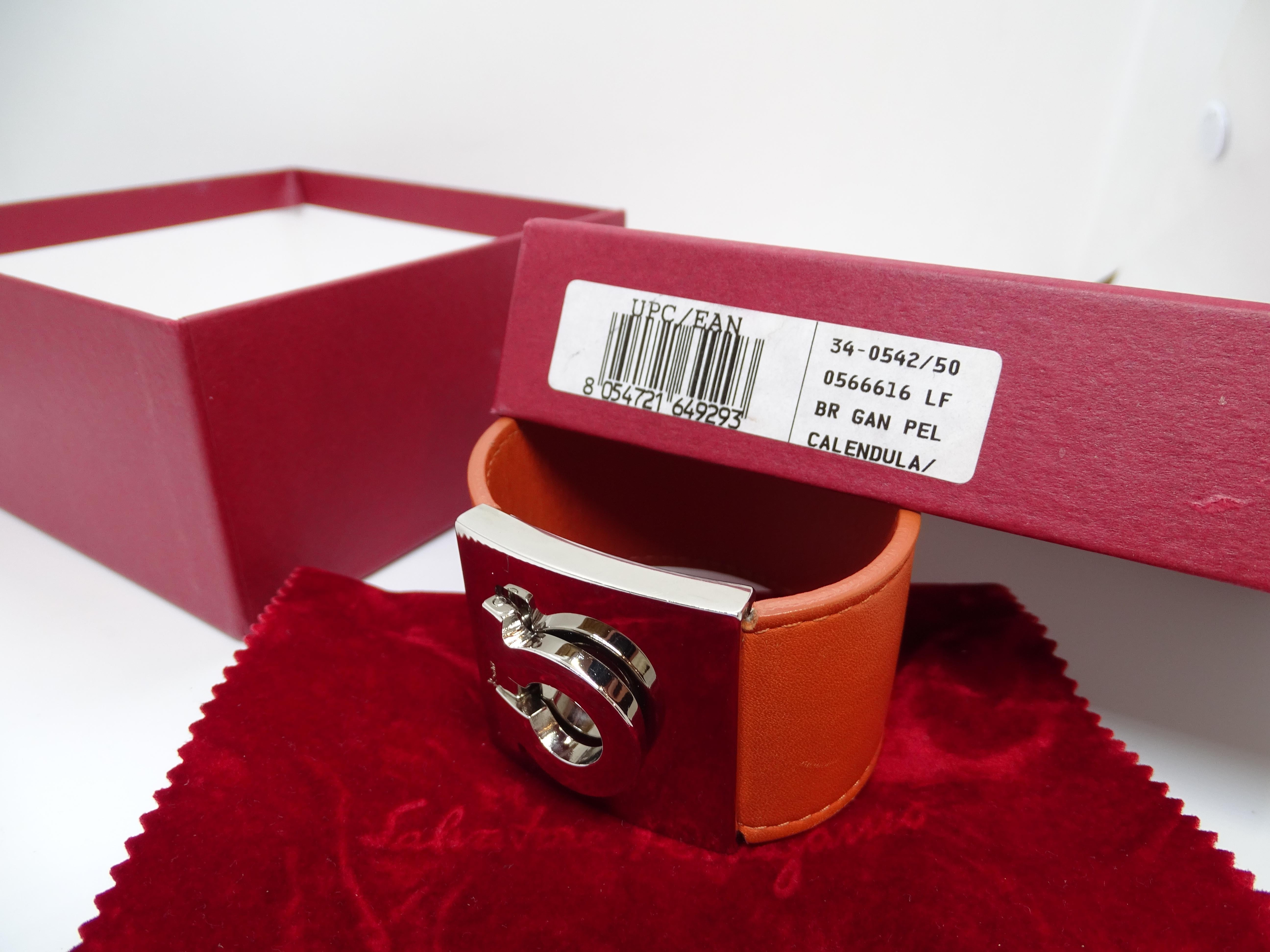 Salvatore Ferragamo Pulsera de cuero naranja Italia 