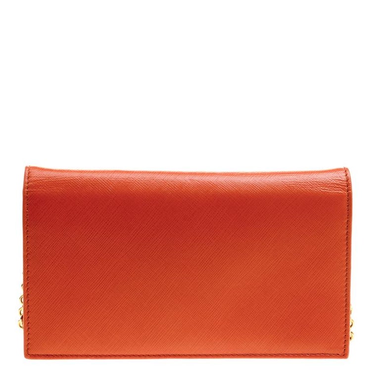 Salvatore Ferragamo Orange Leather Miss Vara Wallet On Chain For Sale ...