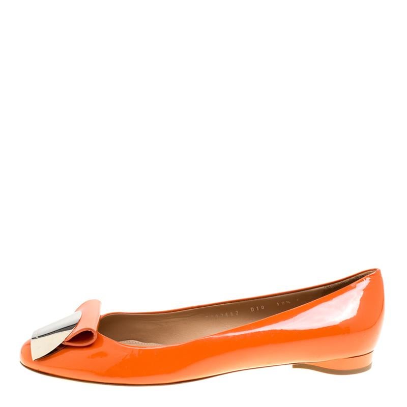 Women's Salvatore Ferragamo Orange Patent Leather Posi Flats Size 41