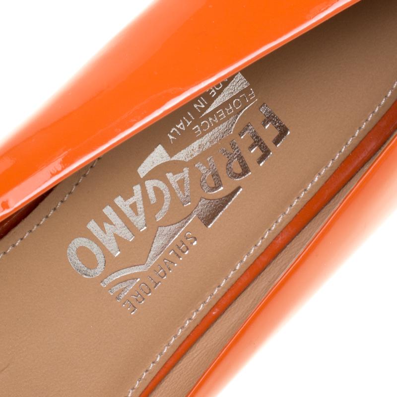 Salvatore Ferragamo Orange Patent Leather Posi Flats Size 41 2
