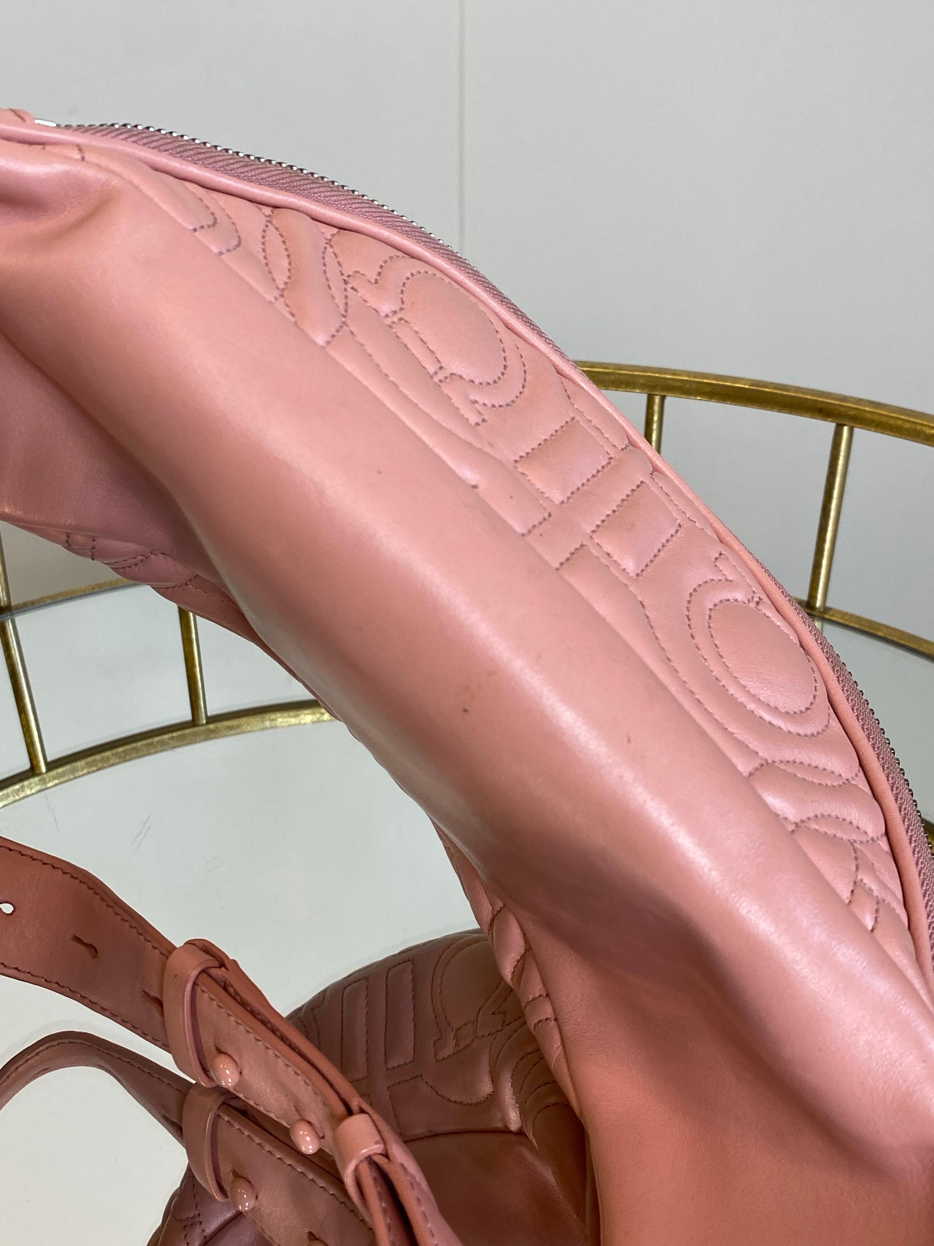 Riñonera rosa Salvatore Ferragamo en venta 4