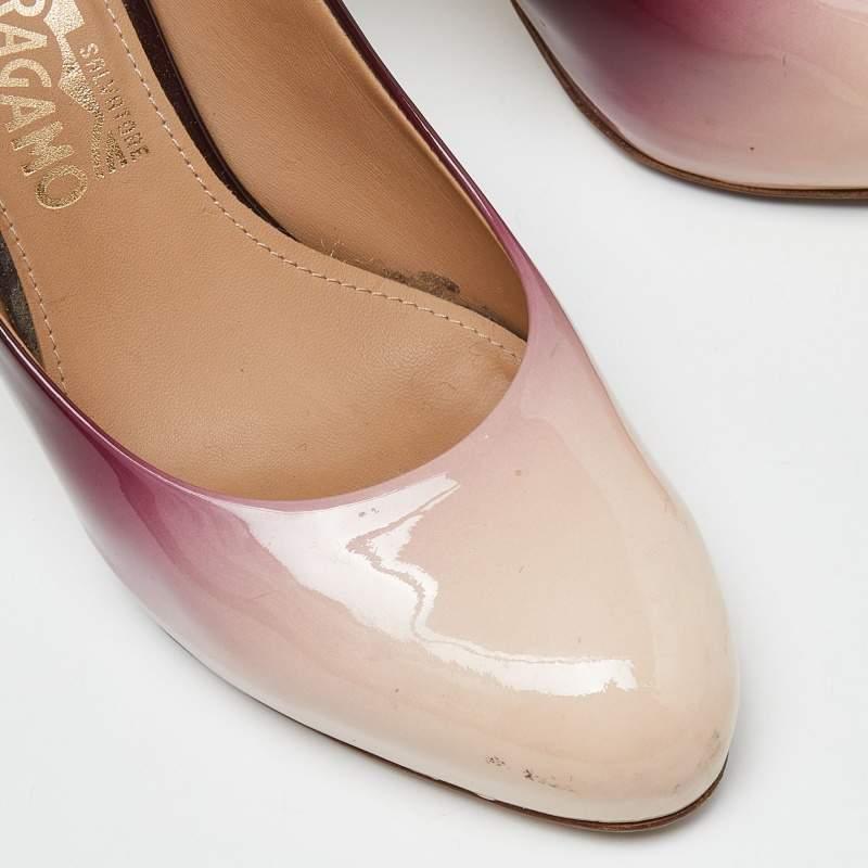 Salvatore Ferragamo Pink/Burgundy Ombre Patent Leather Platform Pumps Size 39 For Sale 2