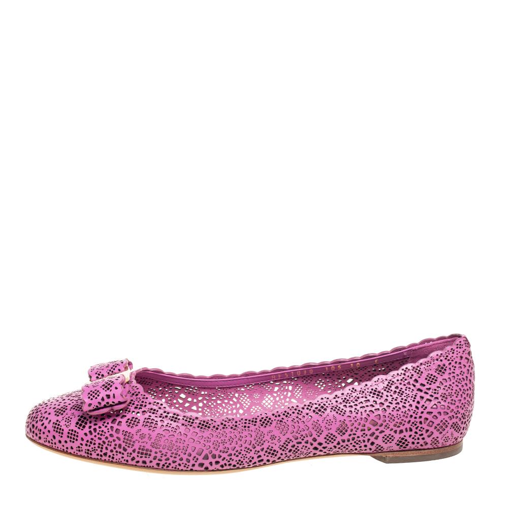 Salvatore Ferragamo Pink Laser Cut Leather Vara Bow Ballet Flats Size 40.5 1