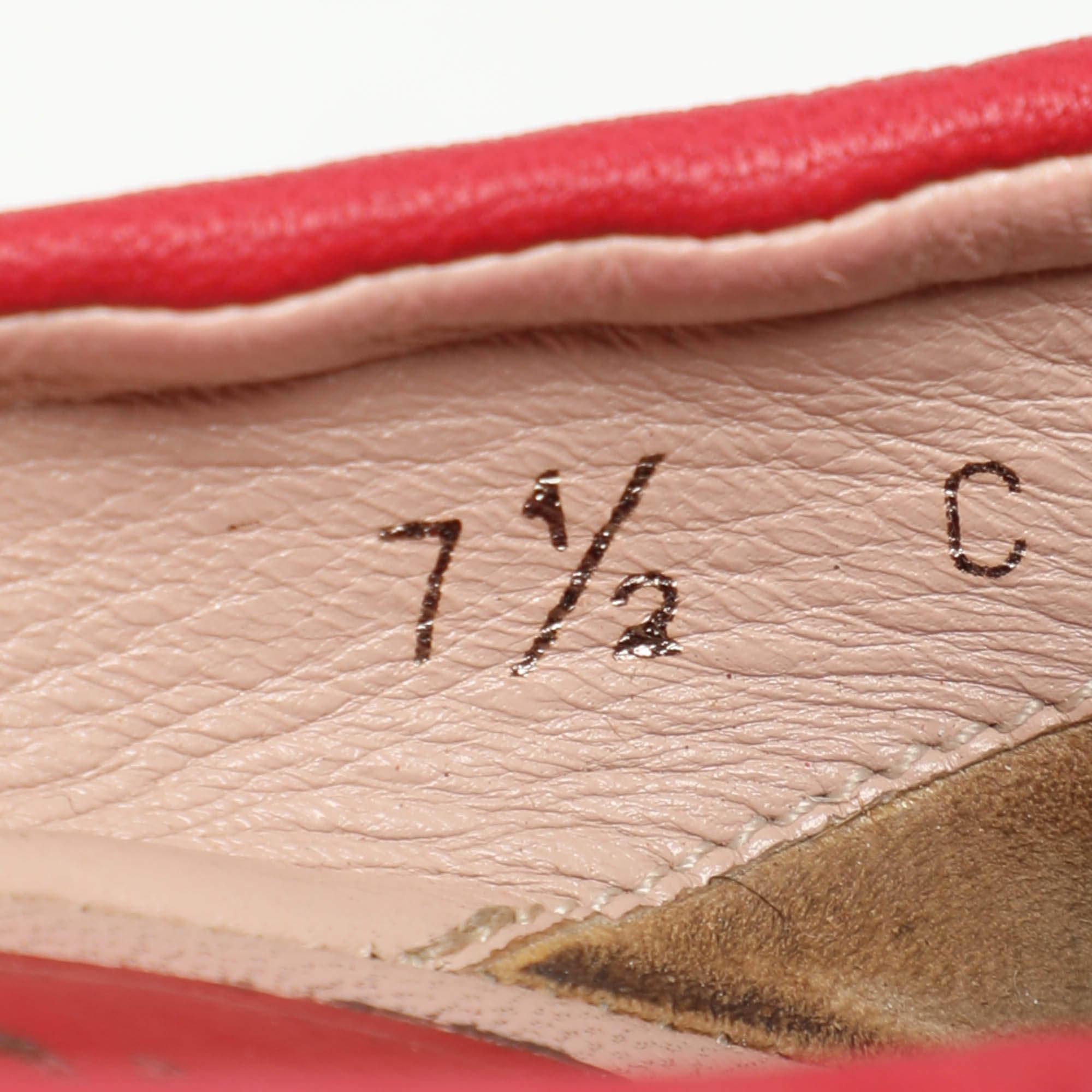 Salvatore Ferragamo Pink Leather Embellished Scrunch Pumps Size 38 For Sale 4