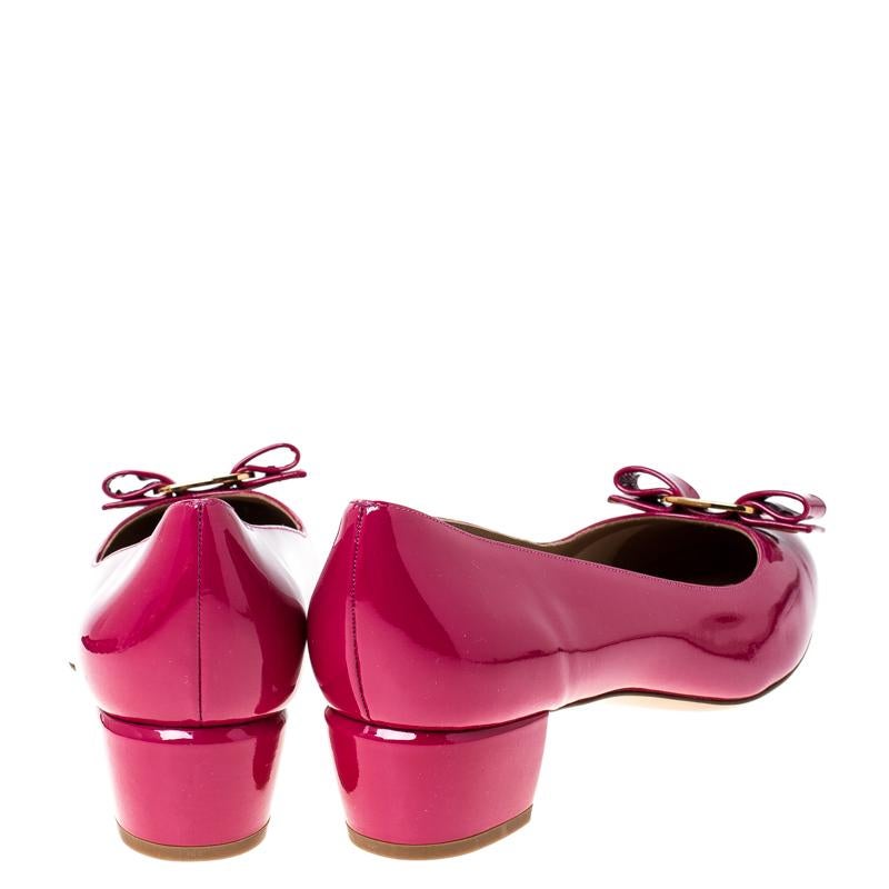 Salvatore Ferragamo Pink Patent Leather Vara Bow Pumps Size 41 1