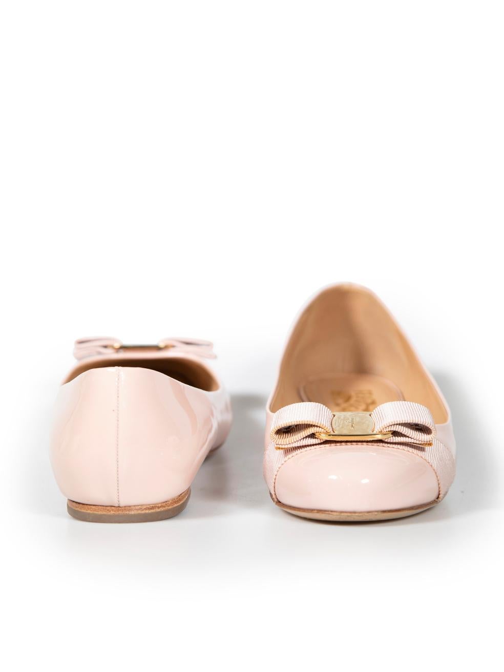 Salvatore Ferragamo Pink Patent Varina Ballet Flats Size US 7.5 In Good Condition In London, GB