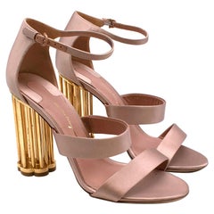 Salvatore Ferragamo Rosa Satin-Daiano-Säulenradsandalen - Größe EU 40 - 10C