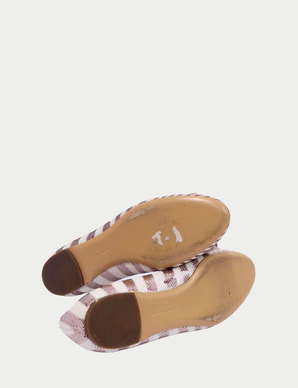 Salvatore Ferragamo Ballerines à paillettes roses - EU 37 en vente 1