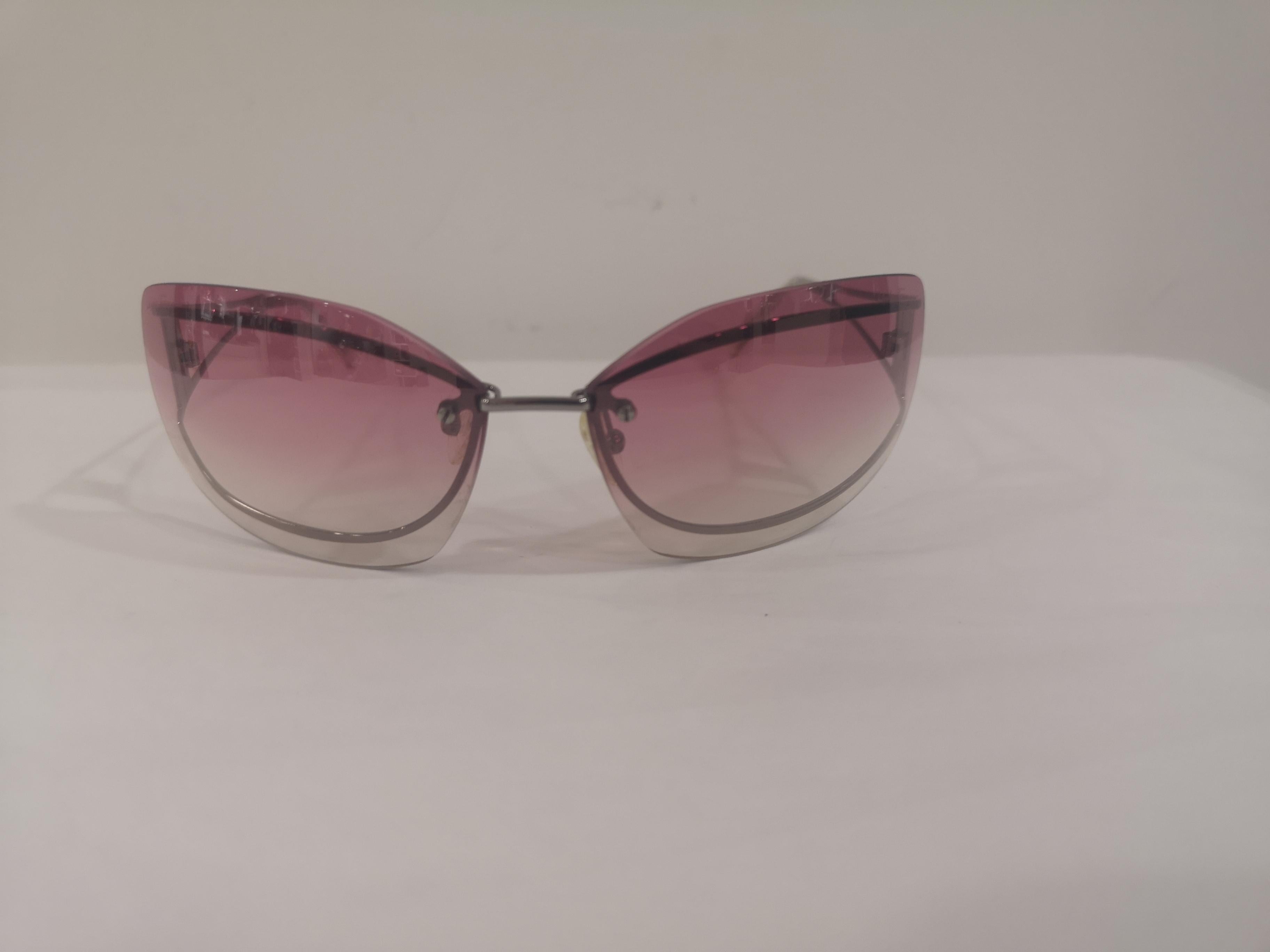 Salvatore Ferragamo pink sunglasses NWOT In New Condition In Capri, IT