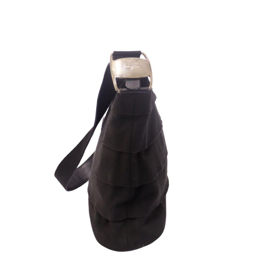 Salvatore Ferragamo Pleated Shoulder Bag In Fair Condition For Sale In Amman, JO