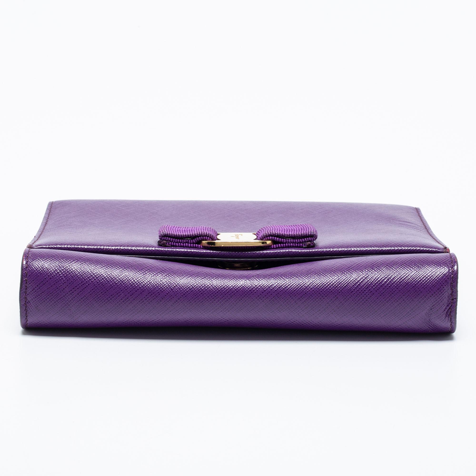 Women's Salvatore Ferragamo Purple Leather Vara Bow Chain Bag