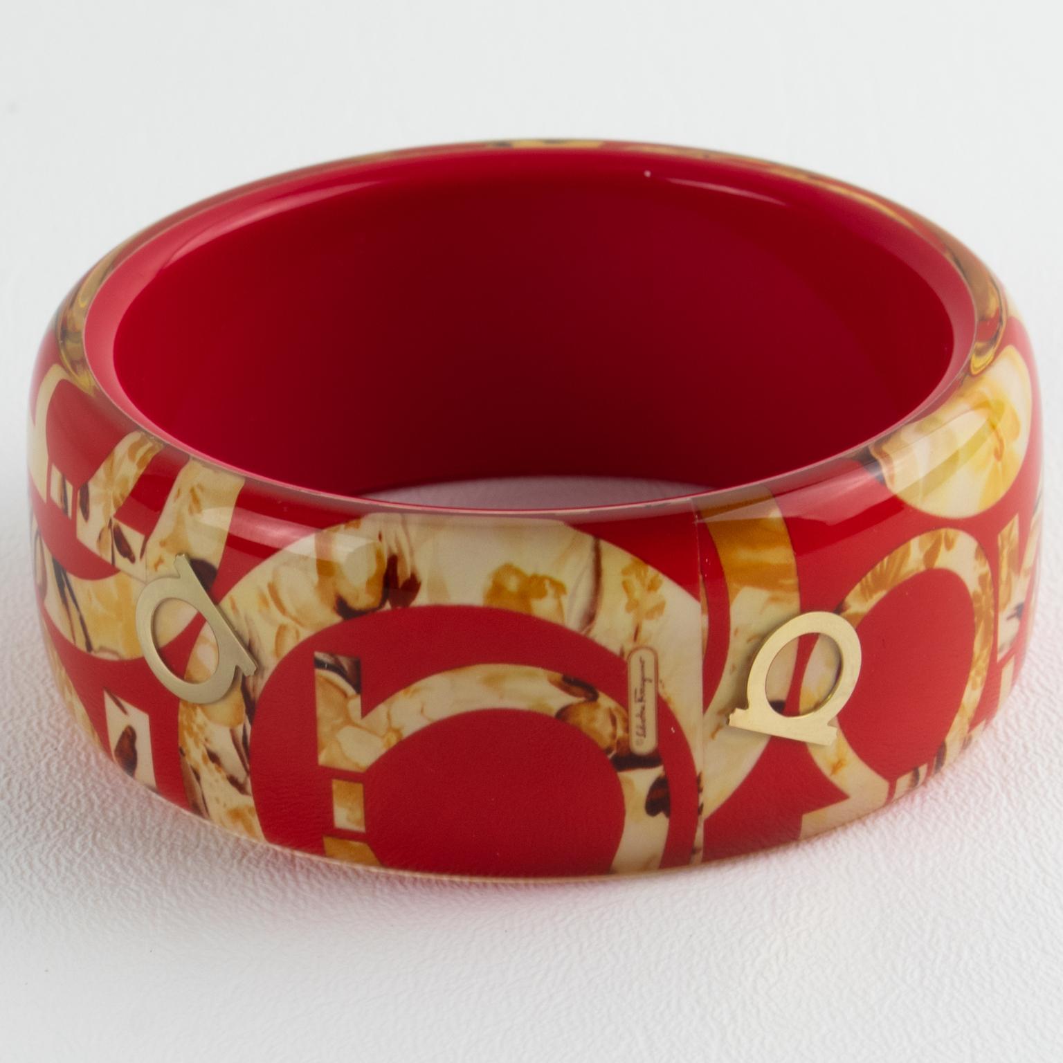 Salvatore Ferragamo Red Acrylic Lucite Bracelet Bangle with Faux-Wood Texture For Sale 7