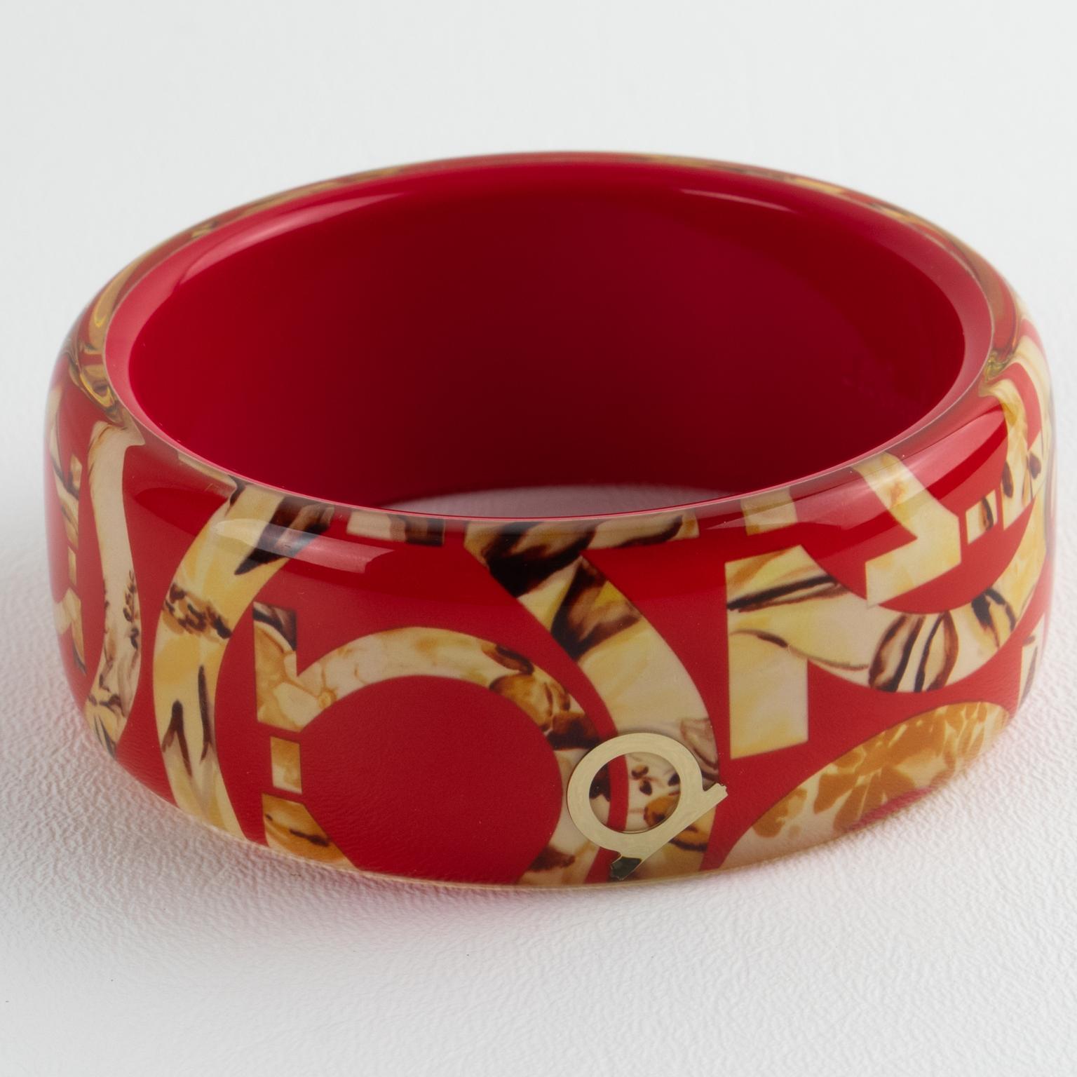 Salvatore Ferragamo Red Acrylic Lucite Bracelet Bangle with Faux-Wood Texture For Sale 8