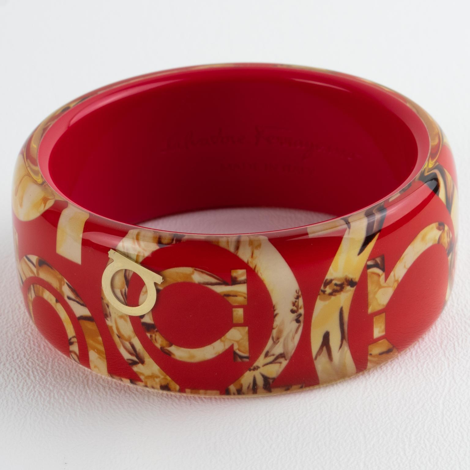 Salvatore Ferragamo Red Acrylic Lucite Bracelet Bangle with Faux-Wood Texture In Excellent Condition For Sale In Atlanta, GA