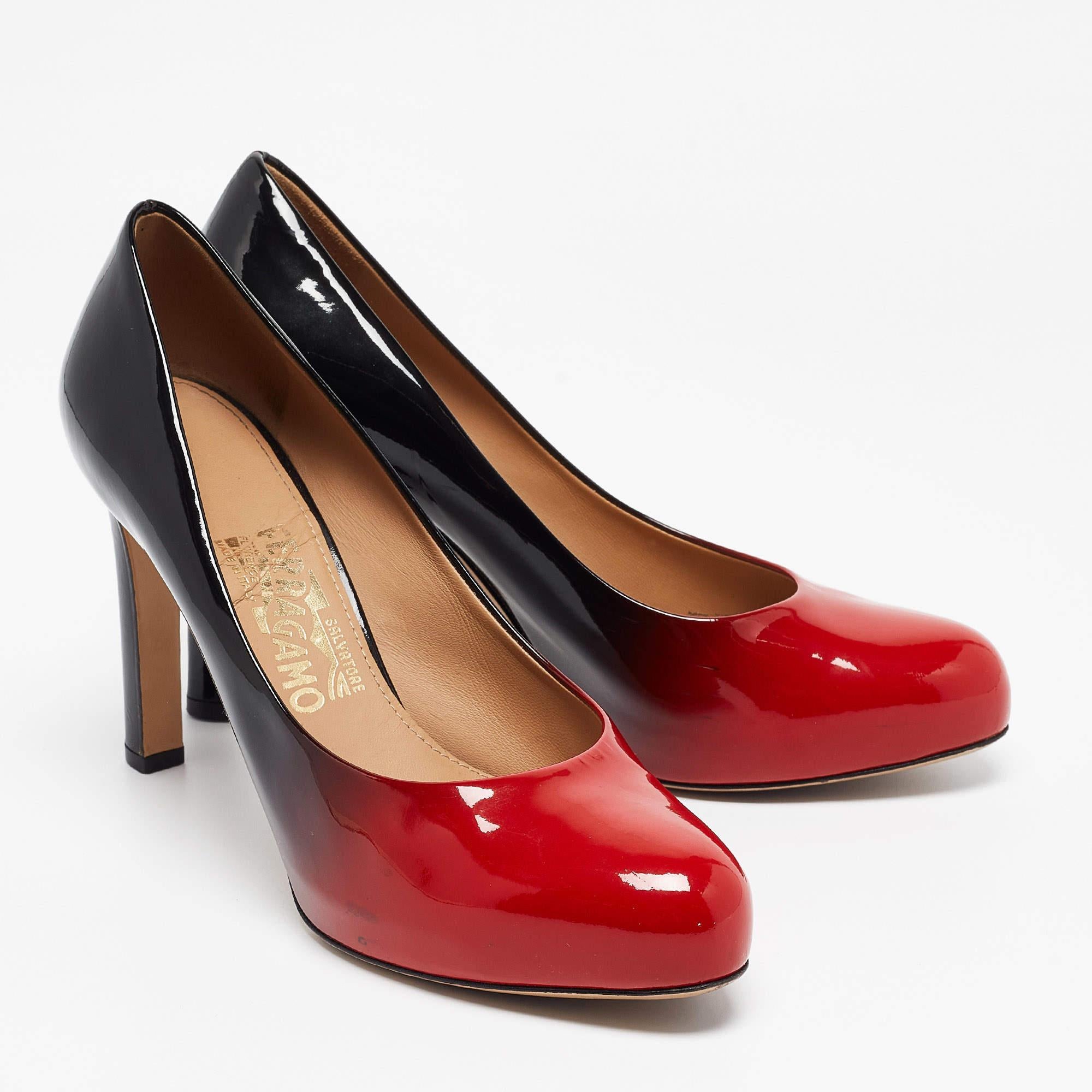 Women's Salvatore Ferragamo Red/Black Ombre Patent Leather Platform Pumps Size 38 For Sale