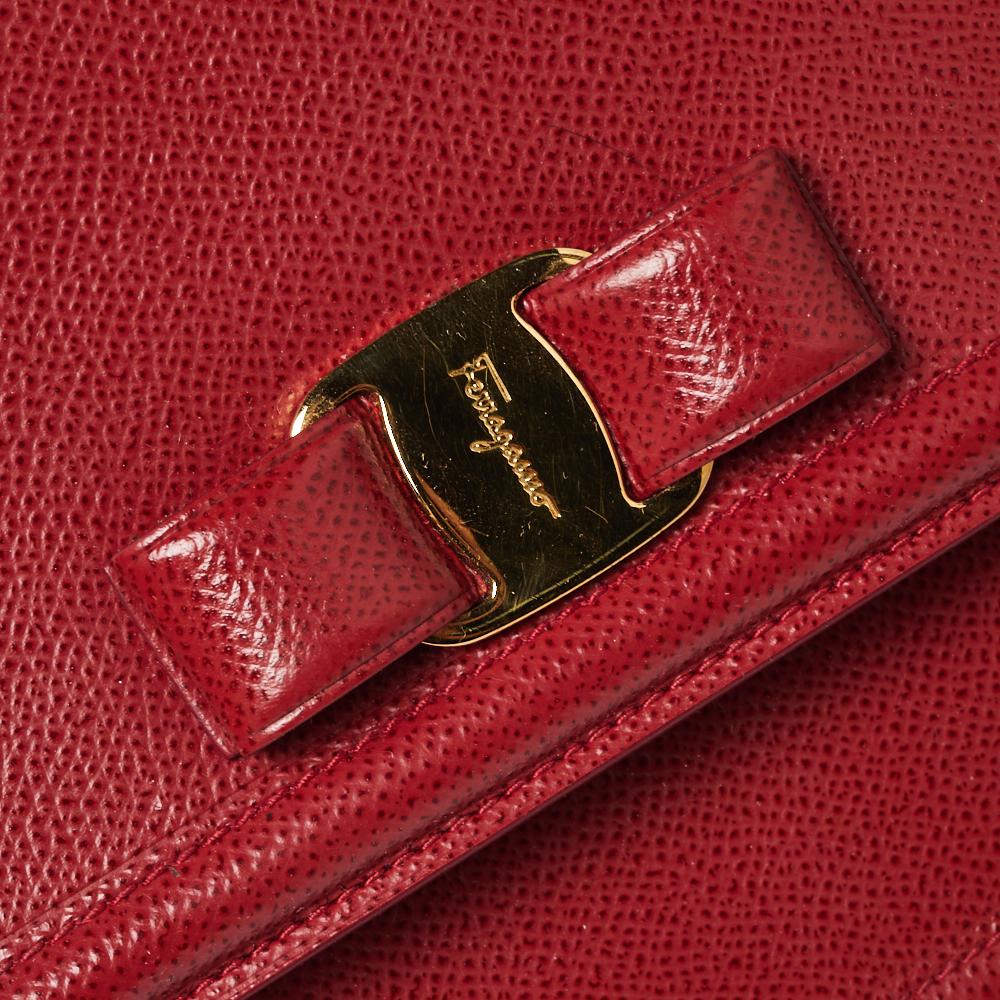Women's Salvatore Ferragamo Red Leather Ginny Shoulder Bag
