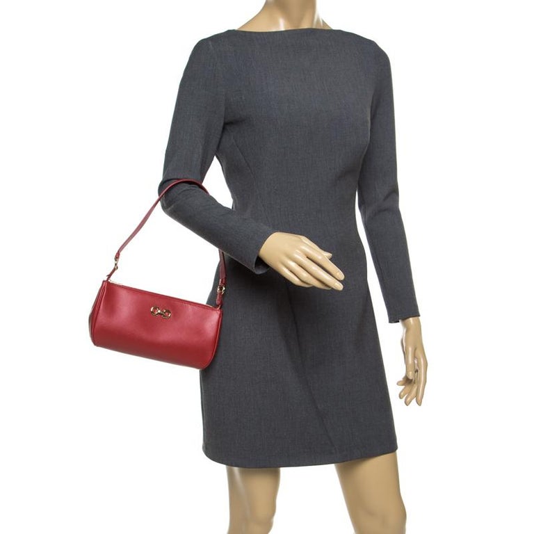 Salvatore Ferragamo Red Leather Lisetta Shoulder Bag For Sale at 1stDibs