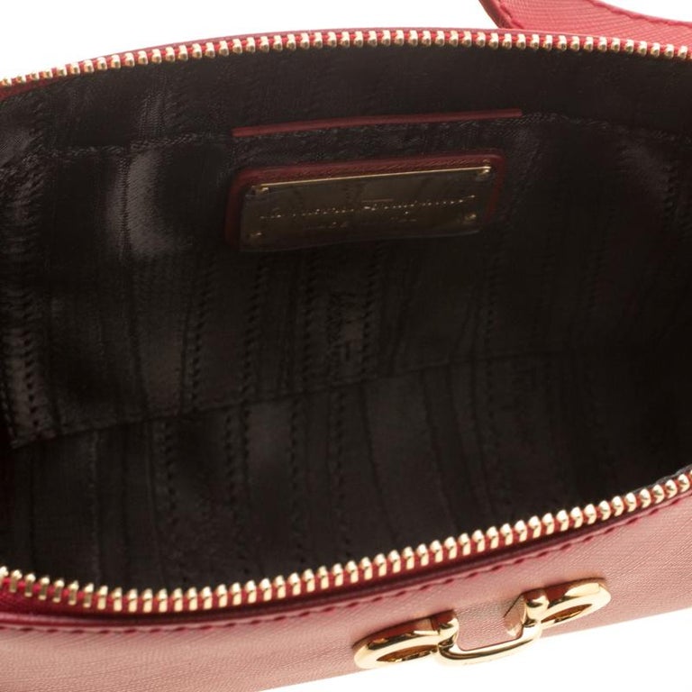 Salvatore Ferragamo Red Leather Lisetta Shoulder Bag For Sale at 1stDibs
