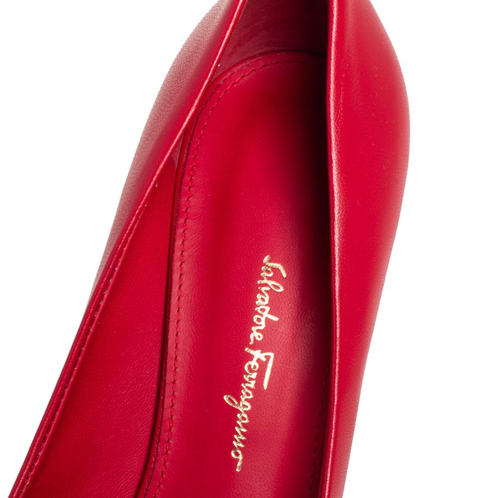 Salvatore Ferragamo Red Leather Vara Bow Pointed Pumps Size 38 1