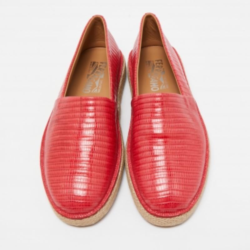 Salvatore Ferragamo Roter Eidechsenleder-Slip auf Espadrille Größe 42 im Angebot 3