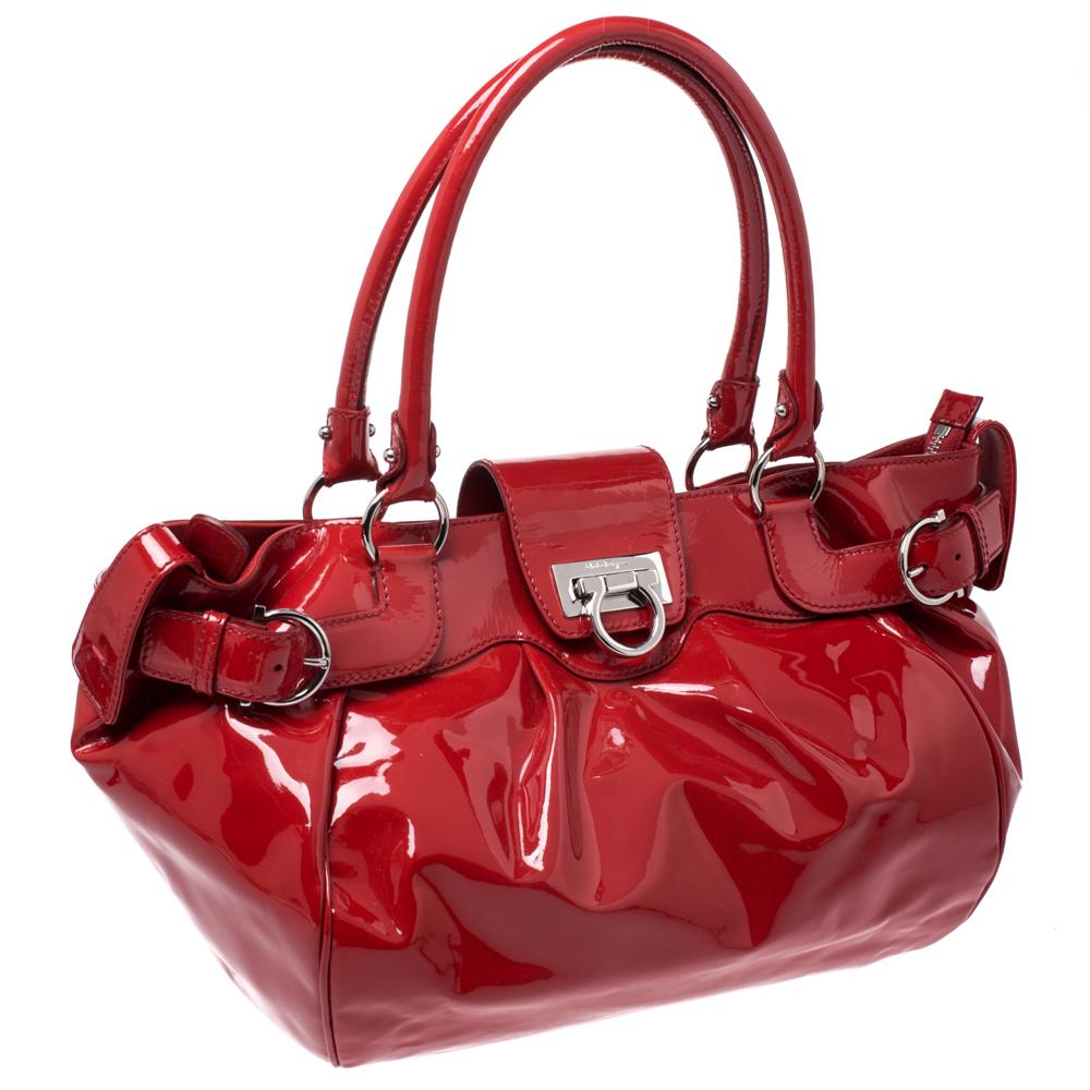 Salvatore Ferragamo Red Patent Leather Marisa Satchel In Excellent Condition In Dubai, Al Qouz 2