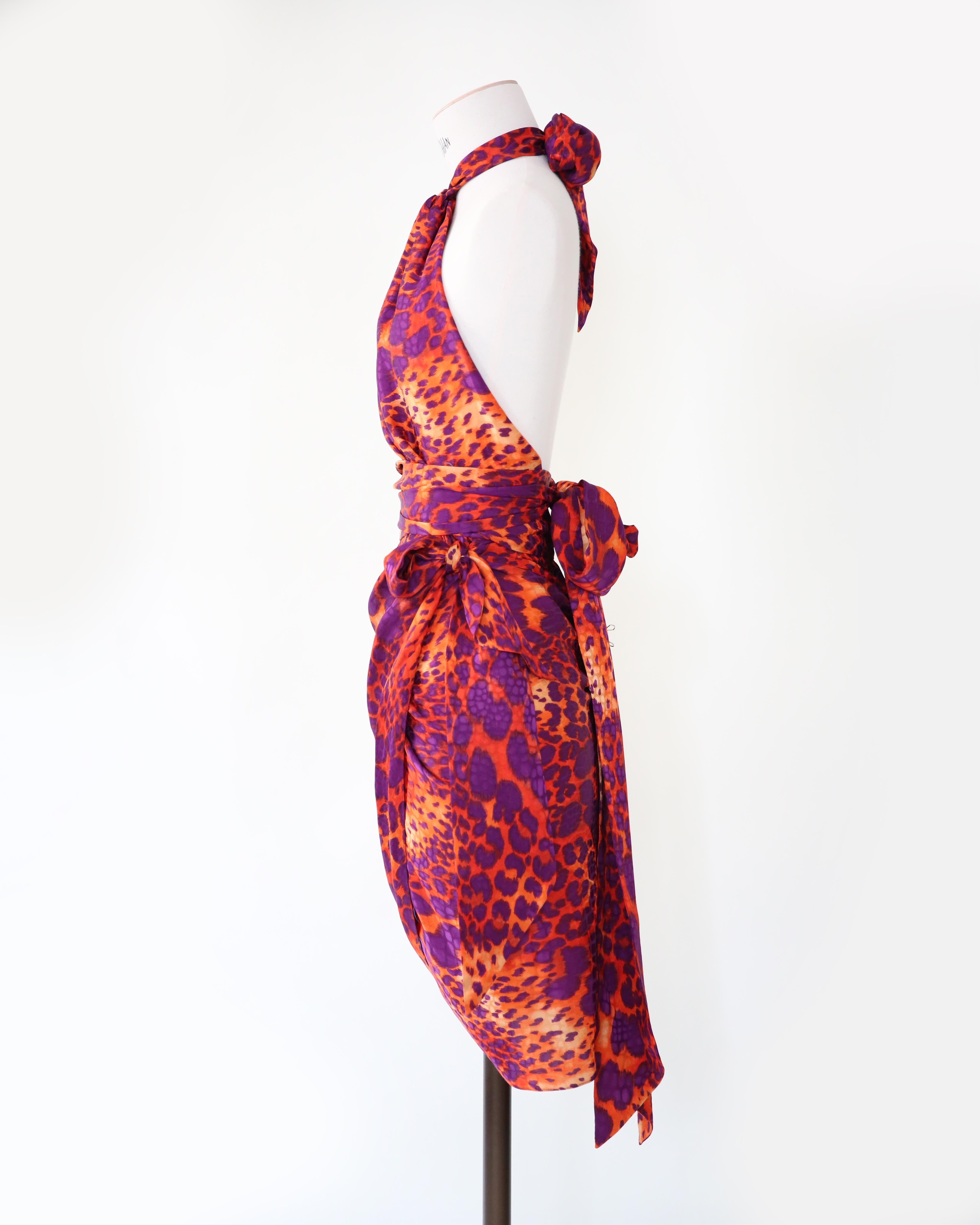 Robe de campagne mini dos nu en soie léopard Salvatore Ferragamo S/S 12 en vente 8