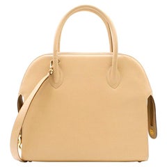 Salvatore Ferragamo Sandfarbene Leder-Umhängetasche
