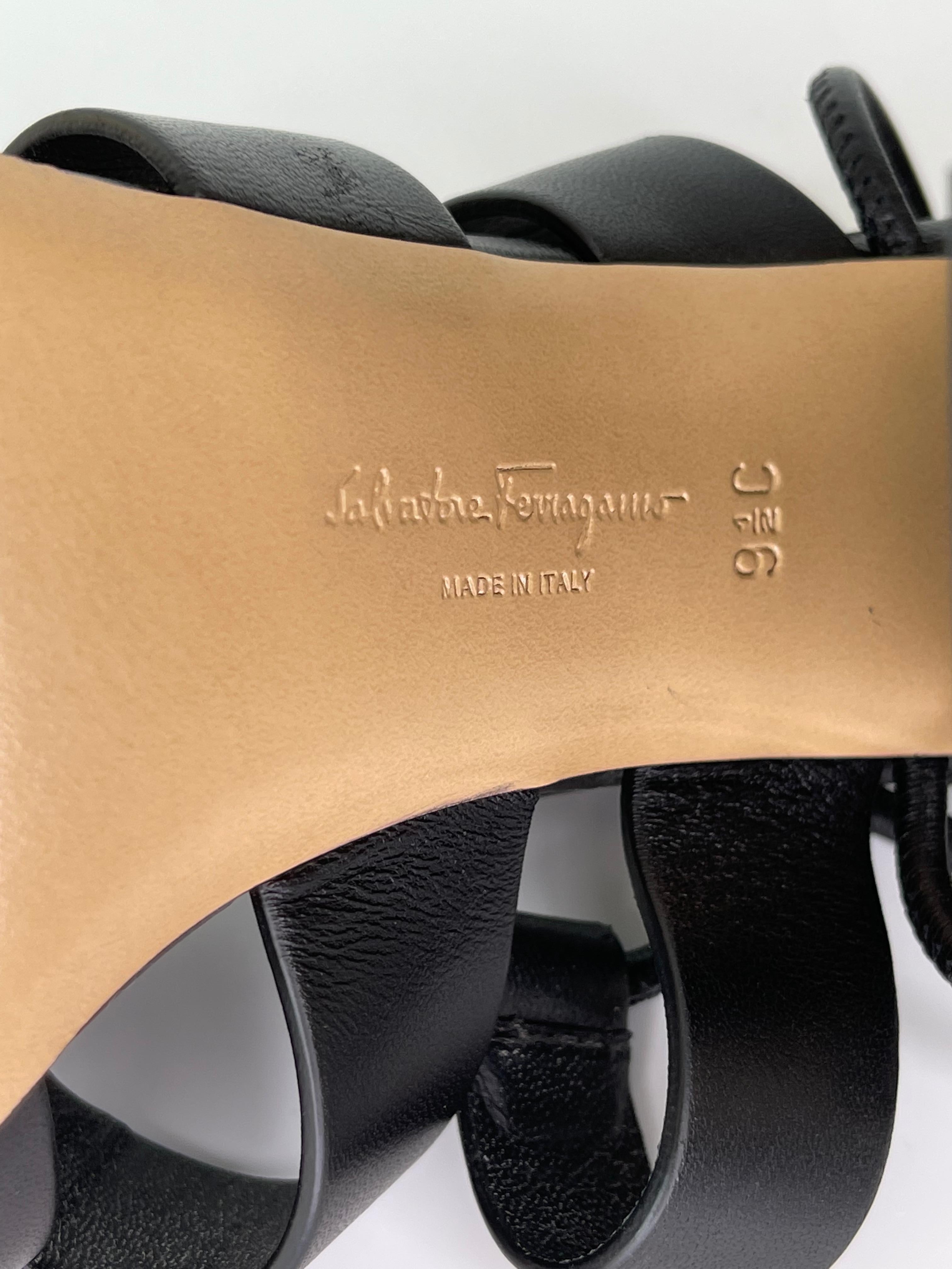 Salvatore Ferragamo Sculpted Heel Sandal Black (39 EU) For Sale 1