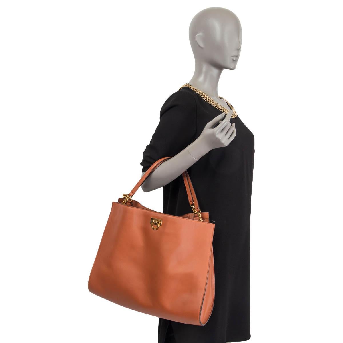 Women's SALVATORE FERRAGAMO Sienna brown leather TRIFOLIO Tote Bag Siena Tan