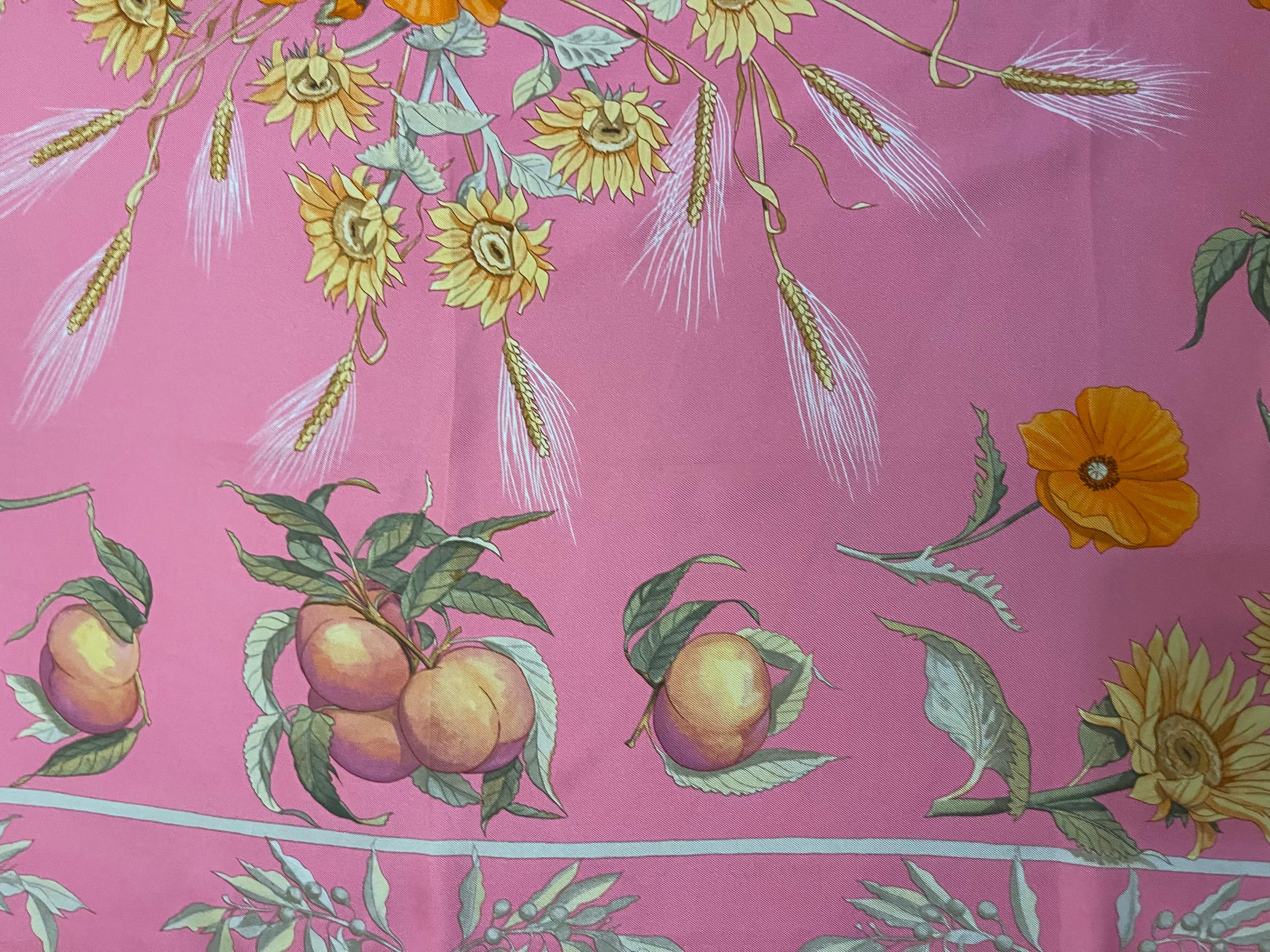 Pañuelo floral de seda Salvatore Ferragamo en venta 6