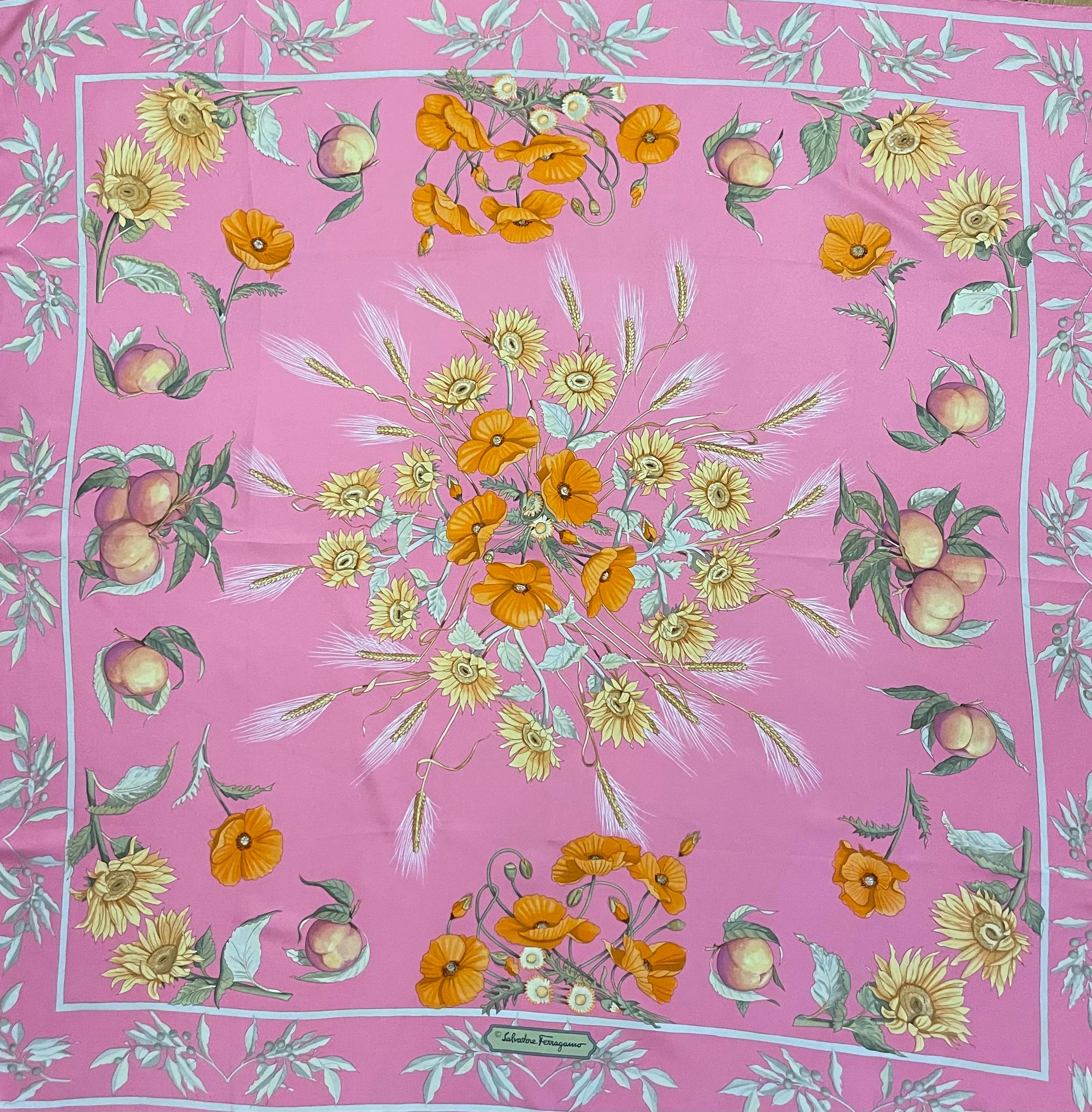 Pañuelo floral de seda Salvatore Ferragamo Púrpura en venta