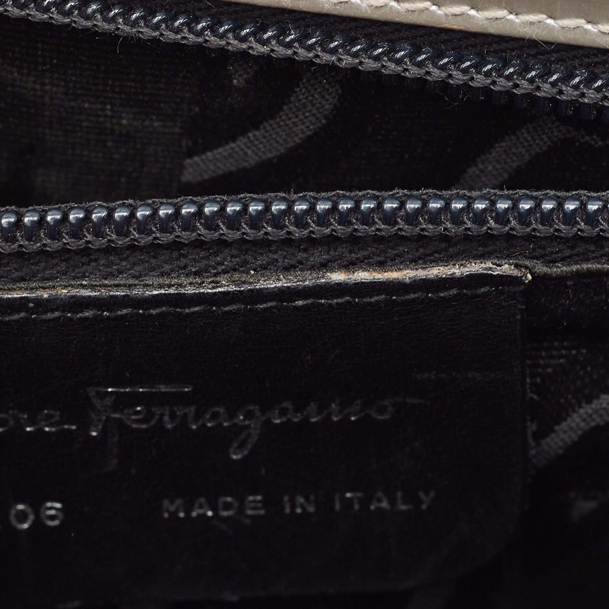 Salvatore Ferragamo Silver Leather Metal Frame Top Handle Bag For Sale 10