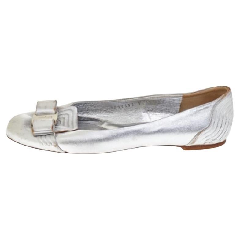 Salvatore Ferragamo Silver Leather Vara Bow Ballet Flats 37.5