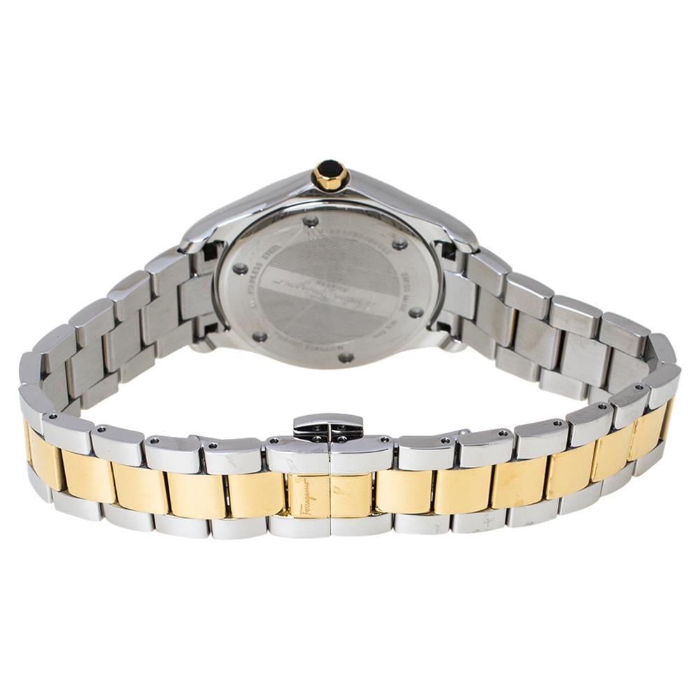 Salvatore Ferragamo Silver White Two-Tone FFV05 0016 Women's Wristwatch 33 mm In Fair Condition In Dubai, Al Qouz 2