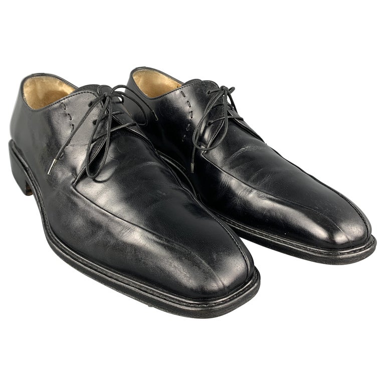 SALVATORE FERRAGAMO Size 10 Black Solid Leather Lace Up Shoes For Sale ...