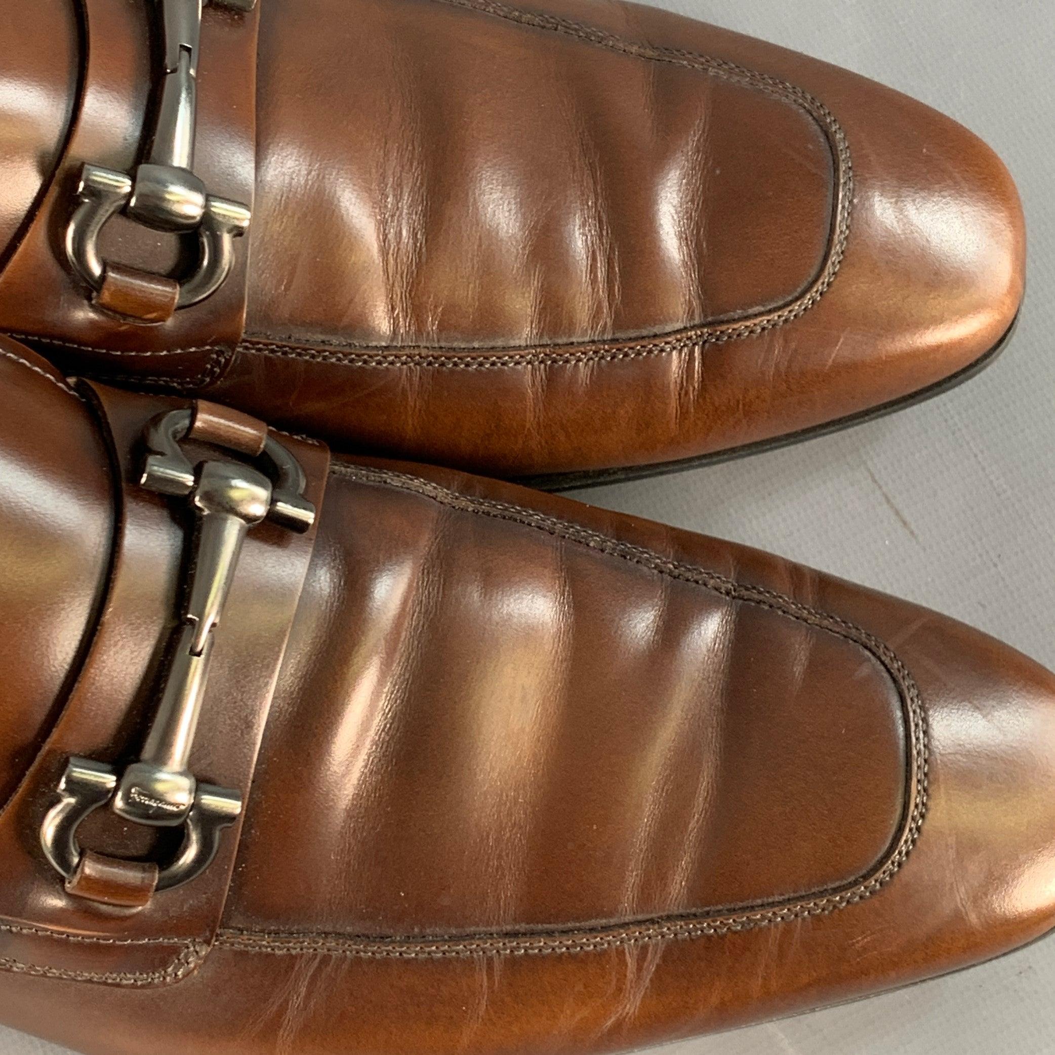 SALVATORE FERRAGAMO Größe 10.5 Riesige Braun Silber Leder Horsebit Loafers im Angebot 6