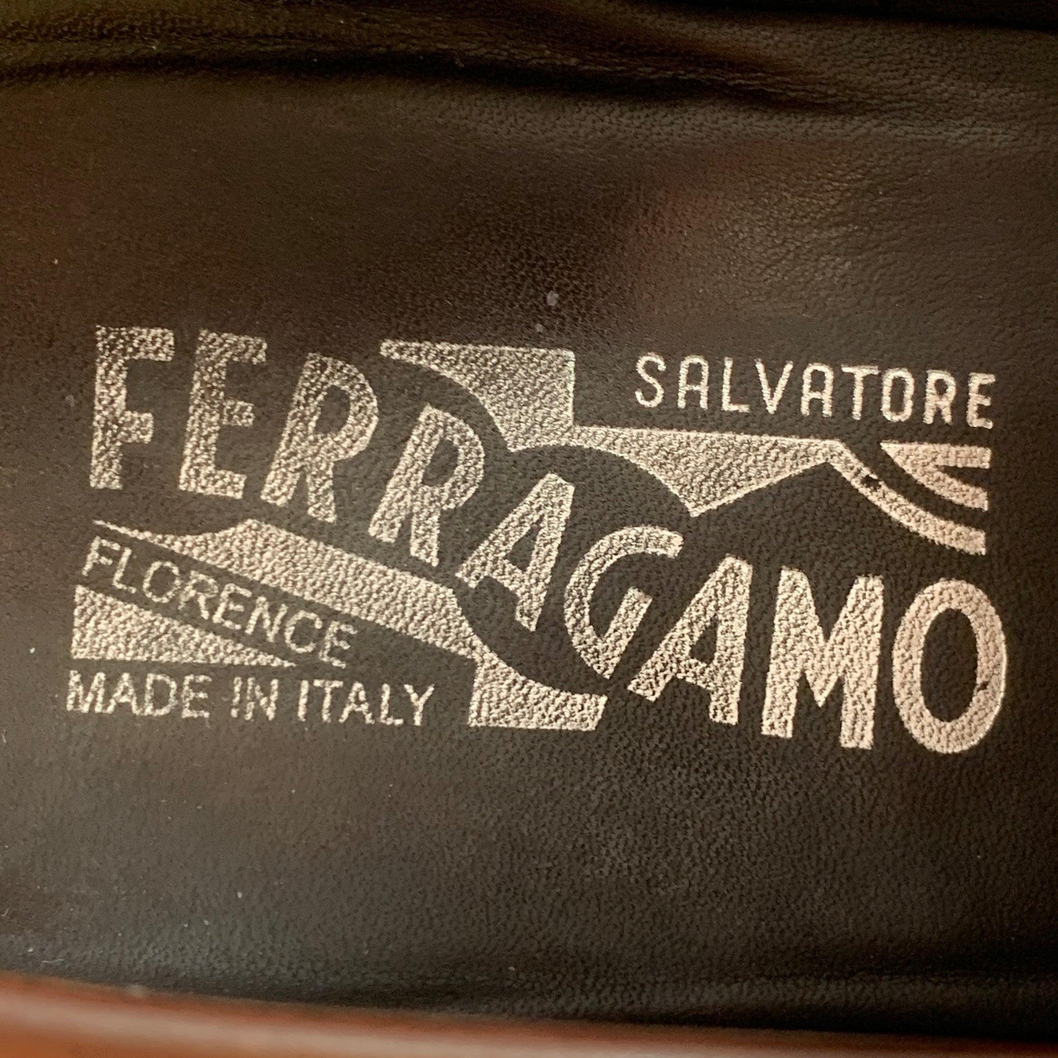 SALVATORE FERRAGAMO Größe 10.5 Riesige Braun Silber Leder Horsebit Loafers im Angebot 3