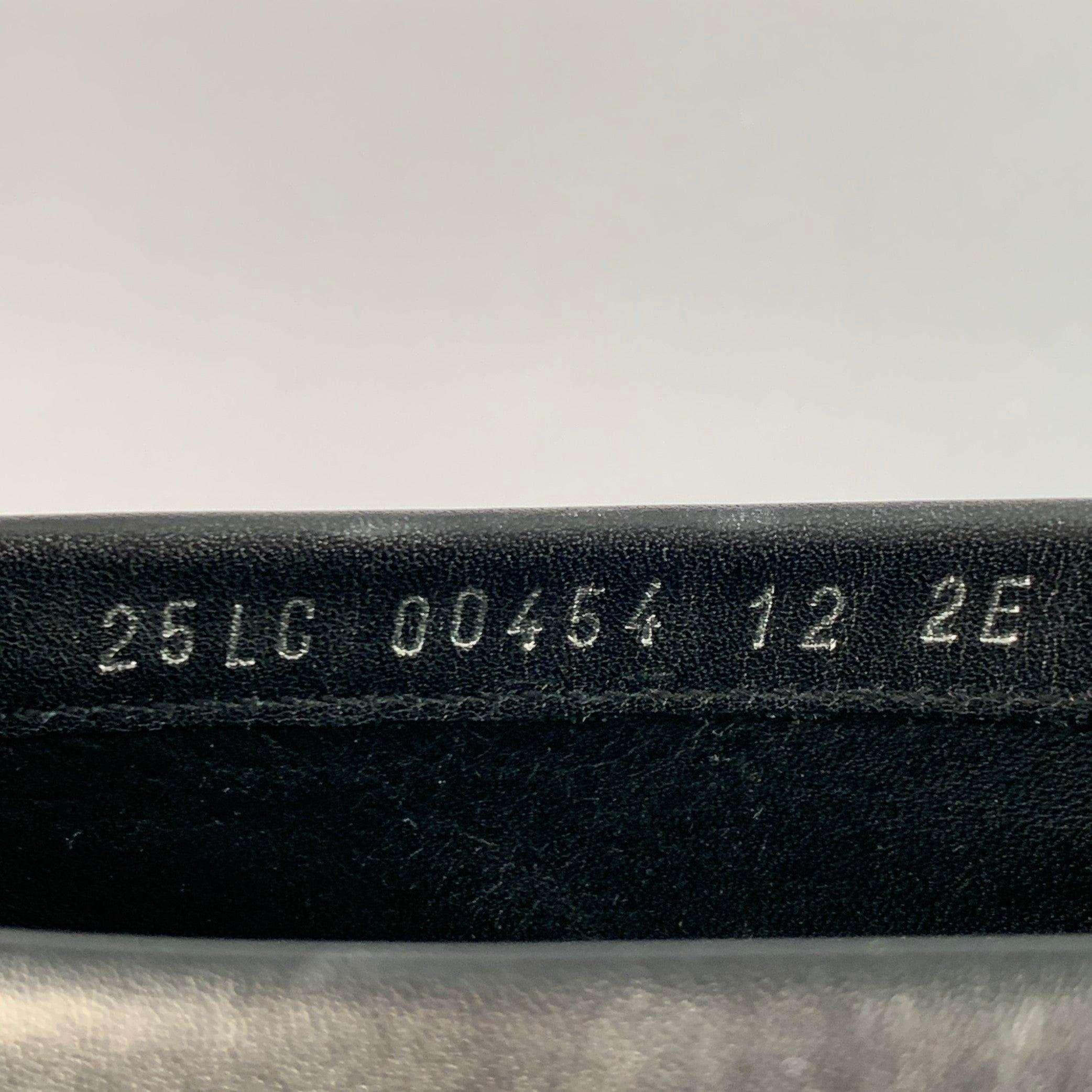 SALVATORE FERRAGAMO Taille 12 Bottes d'ingénieur en cuir noir à semelle en caoutchouc en vente 3