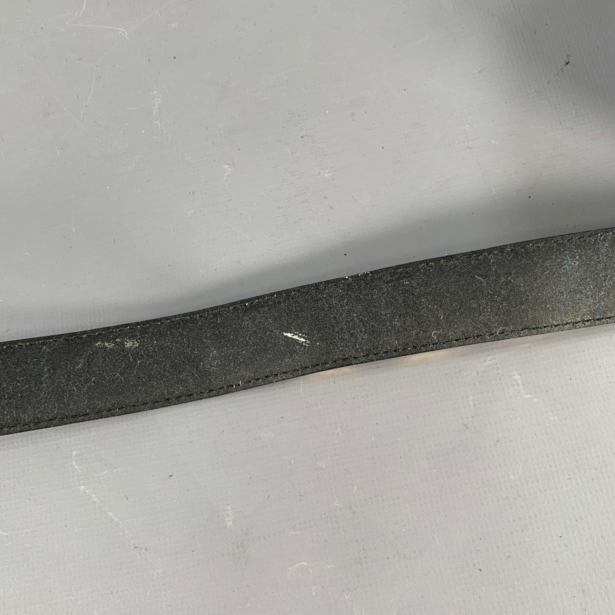 SALVATORE FERRAGAMO Size 29 Black Gold Logo Leather Belt For Sale 3