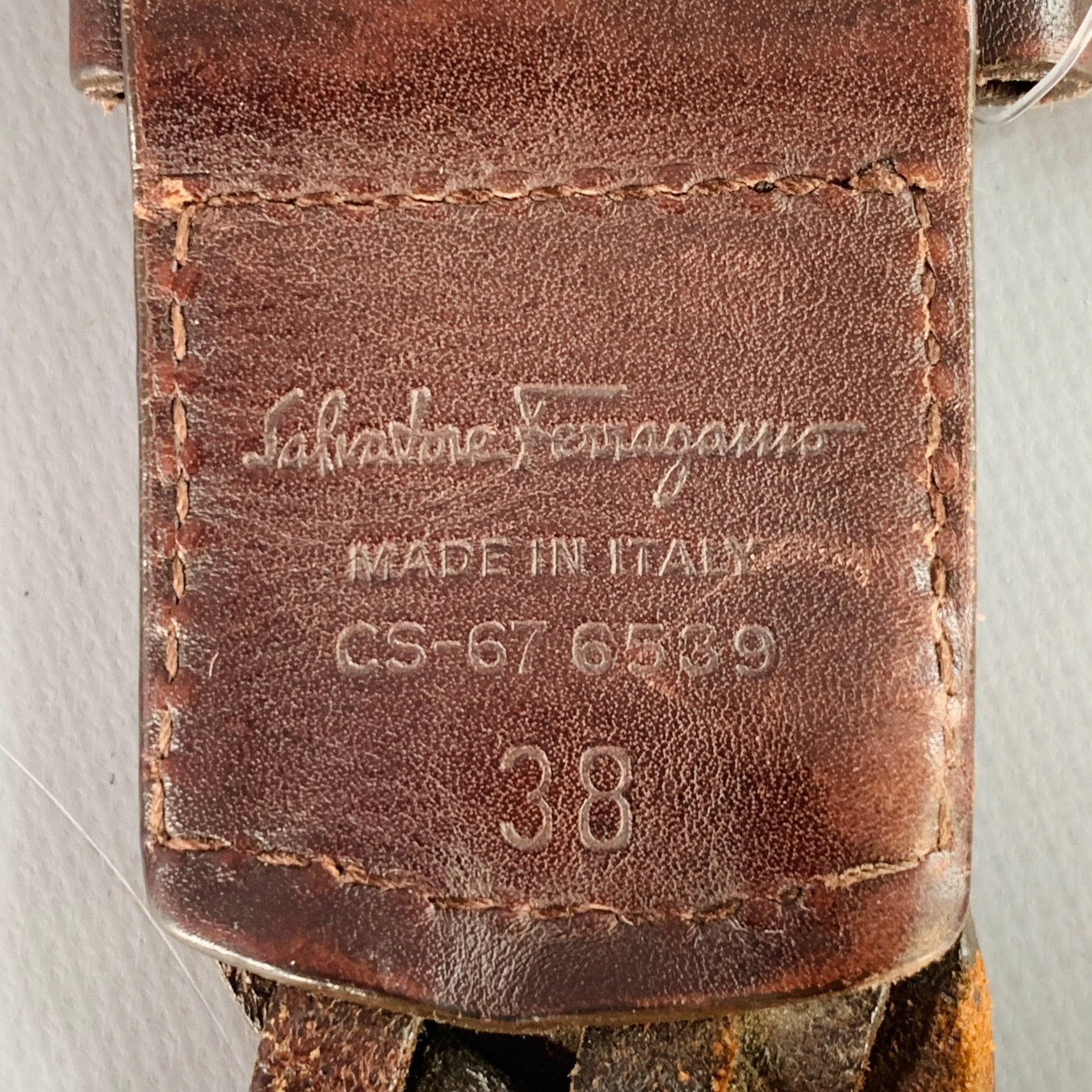 SALVATORE FERRAGAMO Taille 38 Ceinture en cuir tressé marron foncé argenté en vente 5