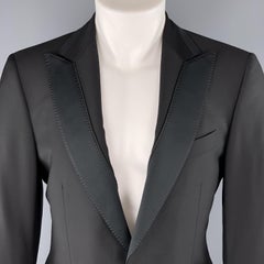 SALVATORE FERRAGAMO Taglia 40 Cappotto sportivo con pannello in raso di lana nera con risvolto a punta