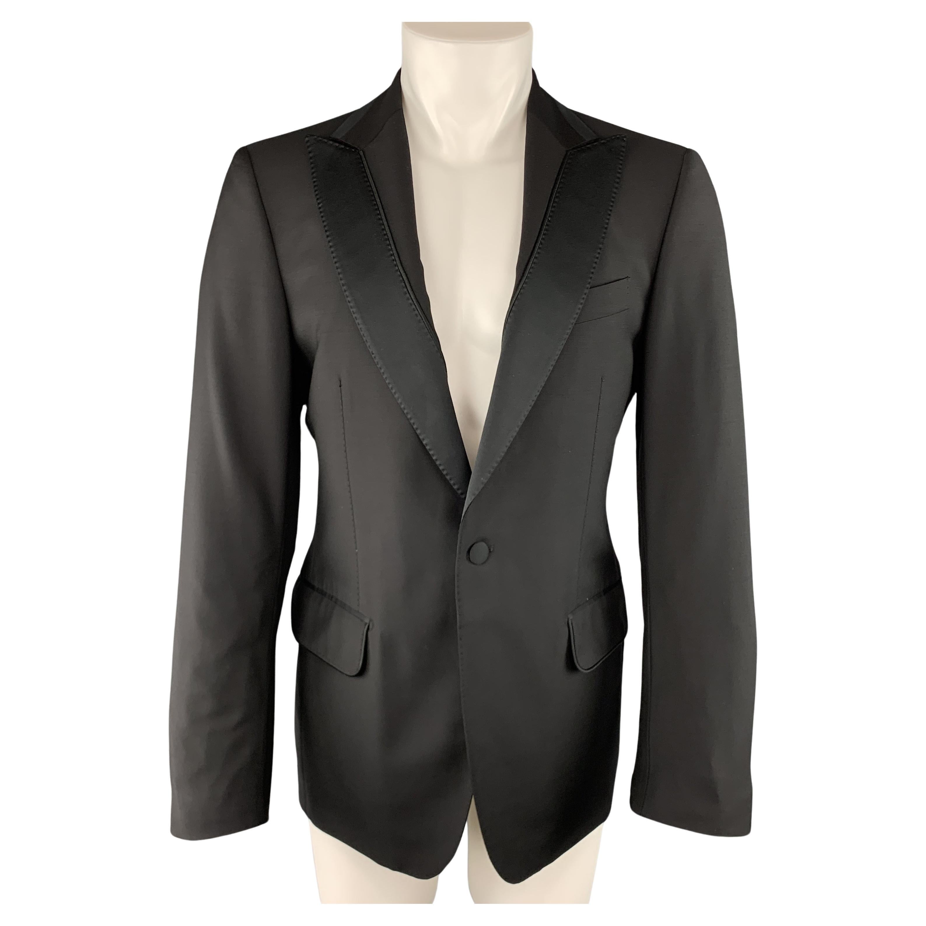 SALVATORE FERRAGAMO Size 40 Black Wool Satin Panel Peak Lapel Sport Coat For Sale