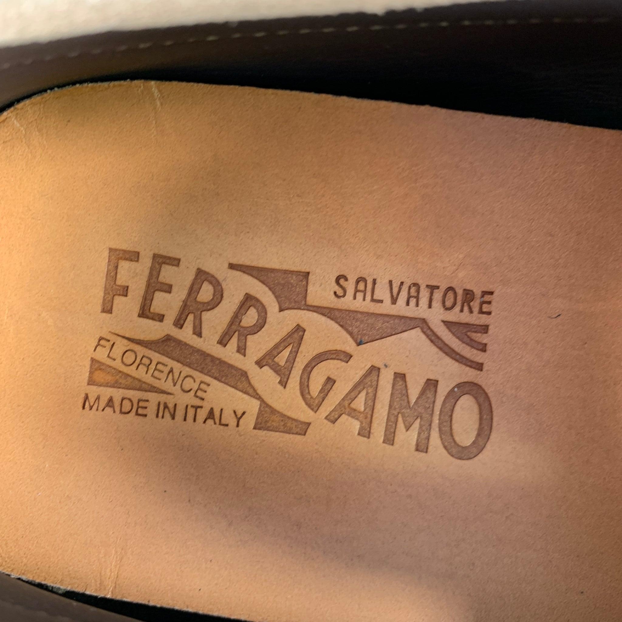 SALVATORE FERRAGAMO Size 8 Beige Silver Suede Drivers Loafers 4